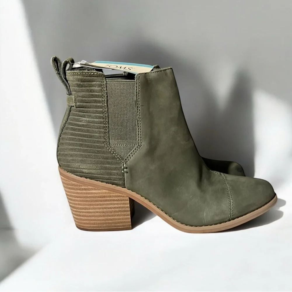 🌻NEW w/tag Toms Everly Green Pull On Ankle Boots Shoes Women's Size 8_5